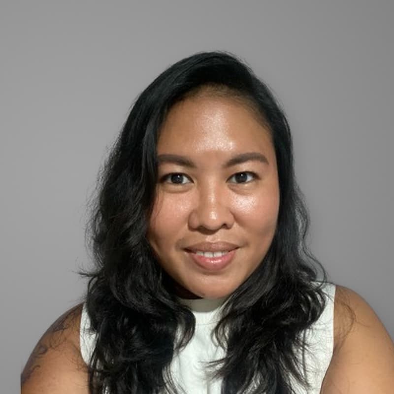 Joa, Executive Assistant